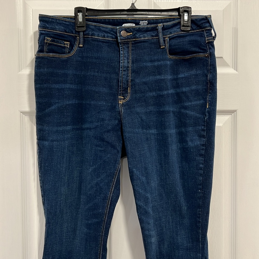 Old Navy Rockstar Super Skinny High Rise Jeans